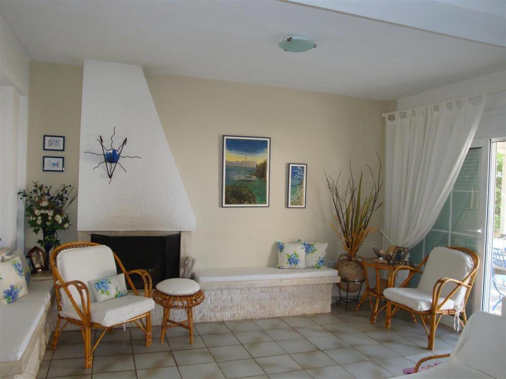 הוילה פלוגיטה Wonderful House With Private Garden מראה חיצוני תמונה